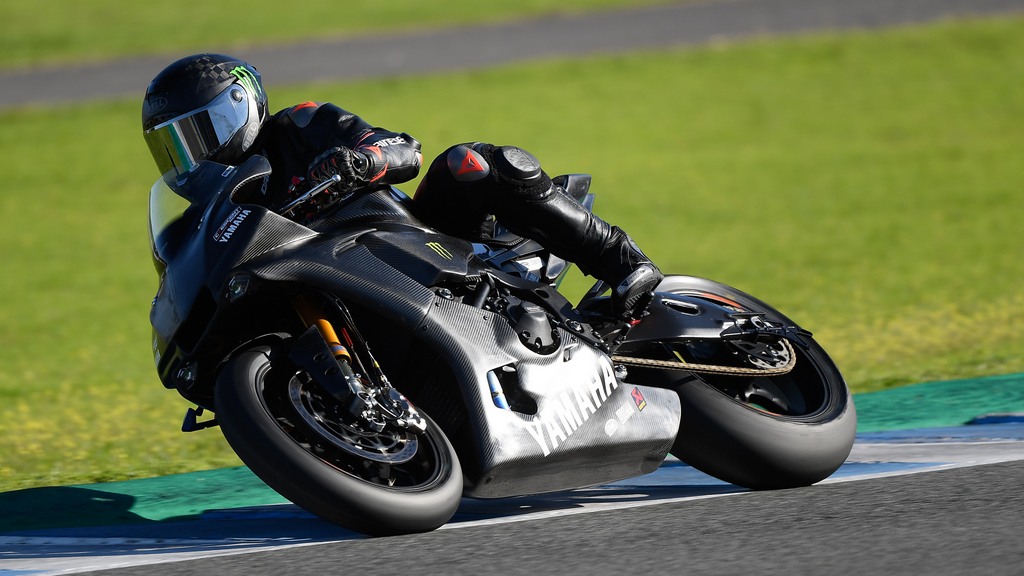 lewis hamilton yamaha worldsbk 1
