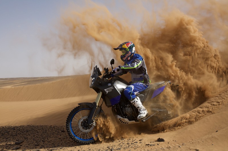 Video - Εκπληκτικά πλάνα με Yamaha Tenere 700 &amp; Stephane Peterhansel