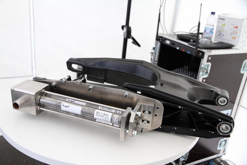bosch thrust 4