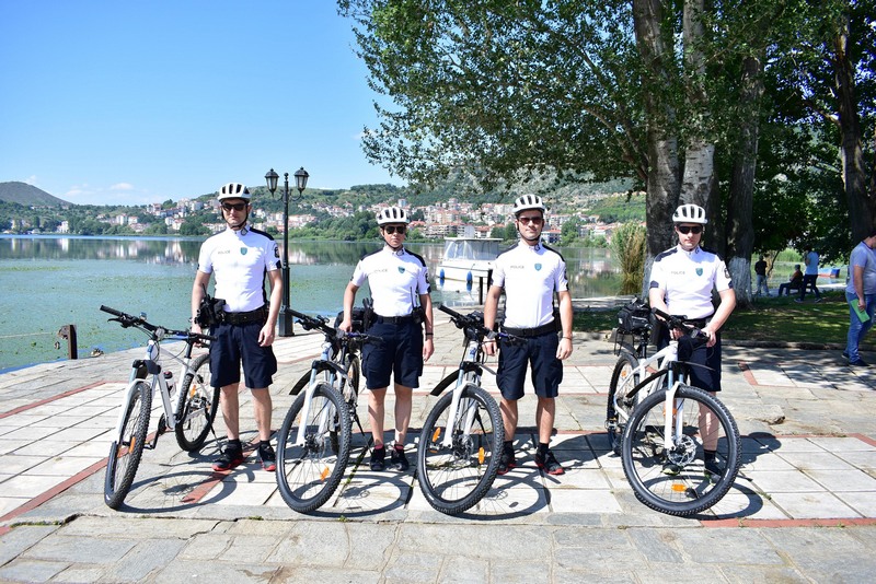 Αστυνομικοί με ποδήλατα στην Καστοριά