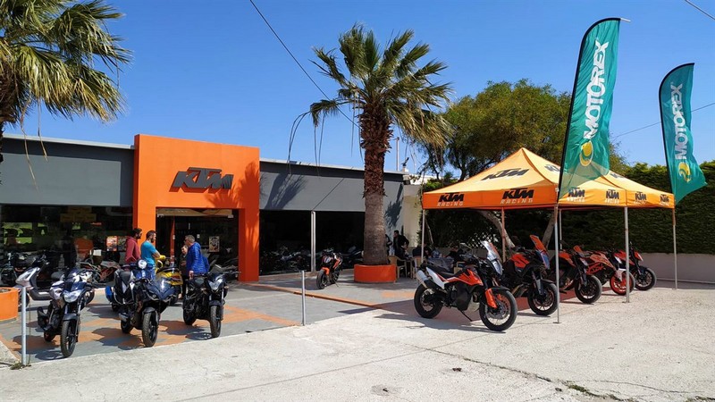 KTM Orange Days - Συναρπαστικές μοτοσυκλέτες αποβιβάζονται στο νησί των ιπποτών