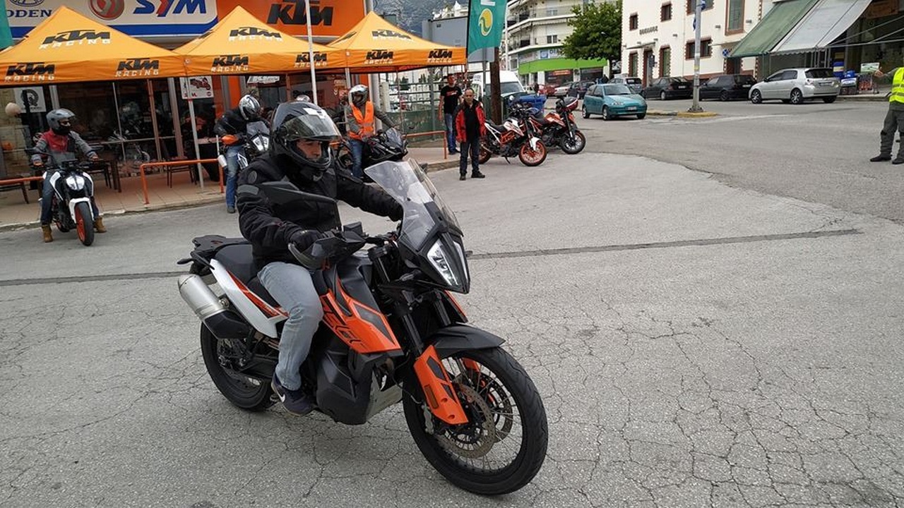 ktm orange days 2019 serres 5.jpg