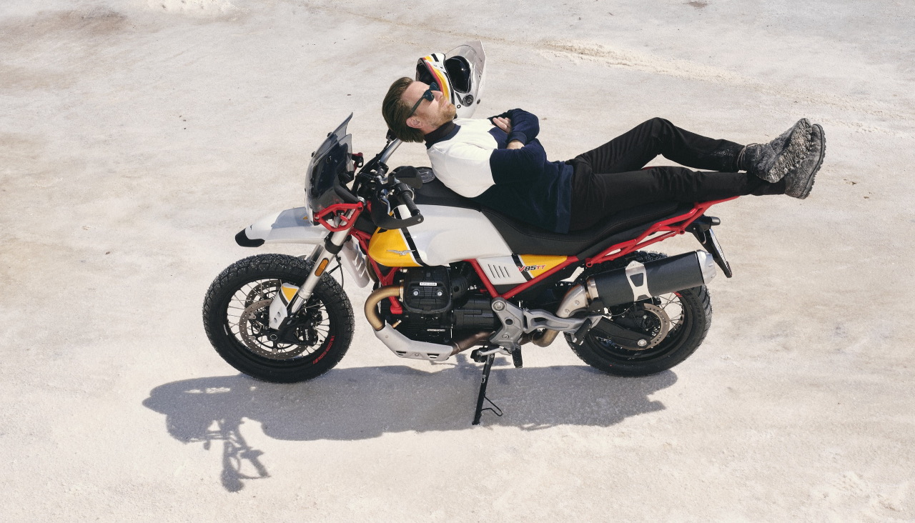 motoguzzi v85tt ewan mcgregor
