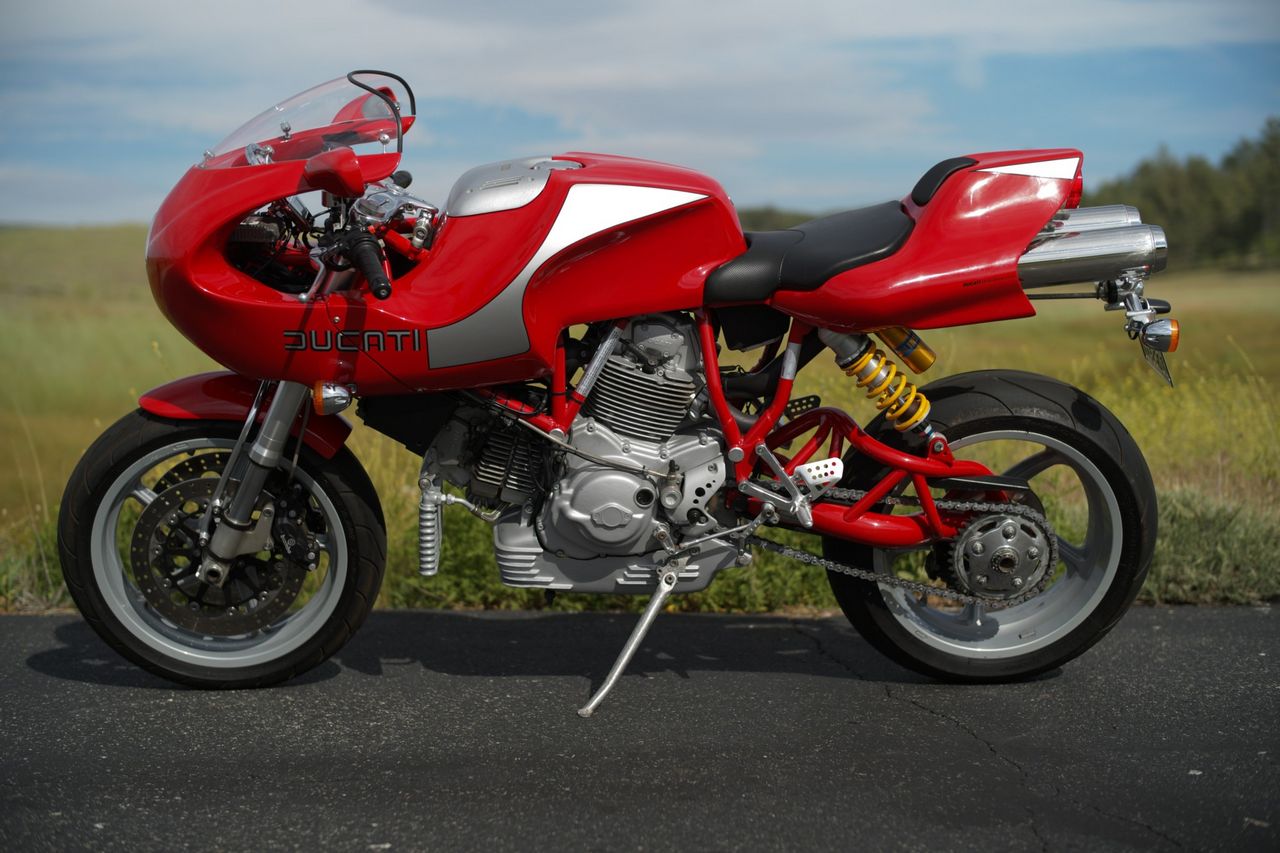 2002 ducati mh900e 156248284066e7dff9f98764da56257E39 15F4 4EFF BC6F 84E913646621