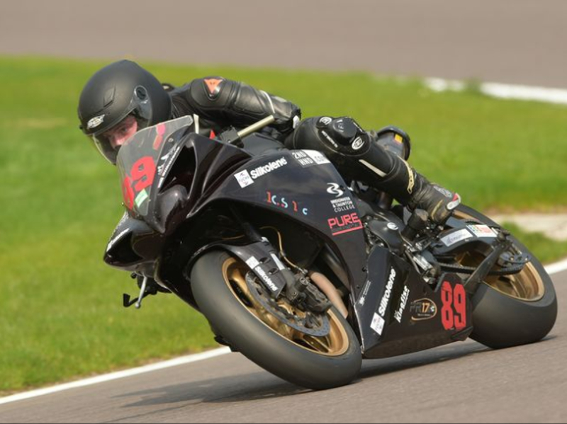one armed rider isle of man 2