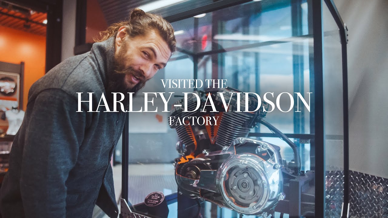 Jason Momoa: Επίσκεψη στο εργοστάσιο της Harley-Davidson - Video