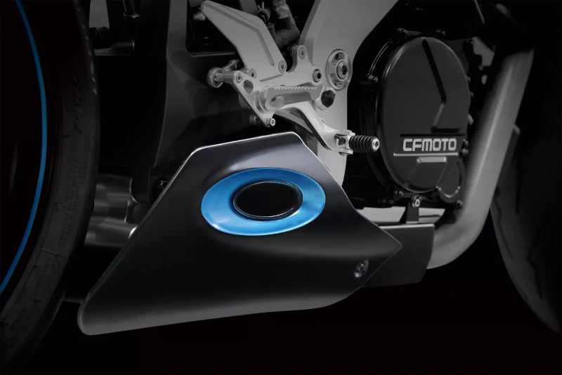 CFMOTO V.02 NK 6
