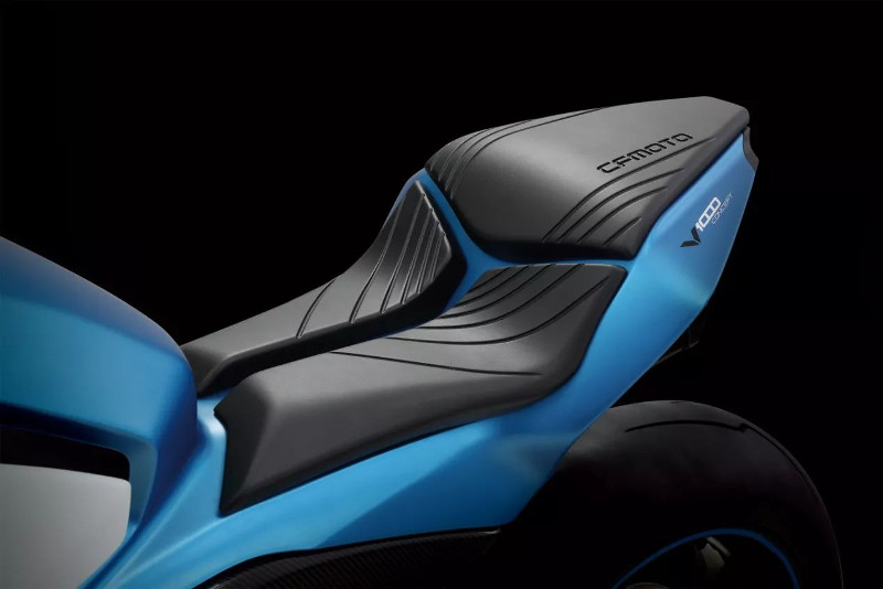 CFMOTO V.02 NK 7
