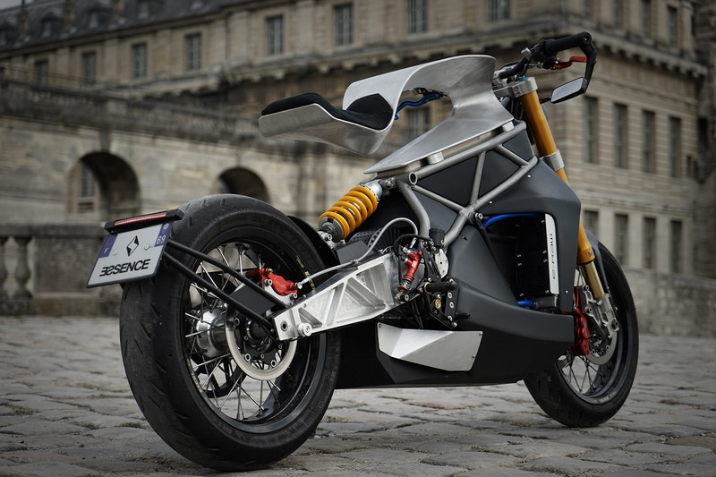 essence 11