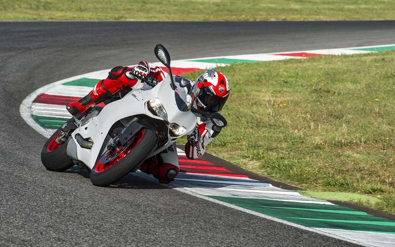 Νέο Ducati 899 Panigale 2014