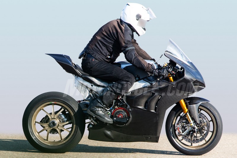 Ducati Panigale V4 R – Έρχεται η έκδοση για το WorldSBK