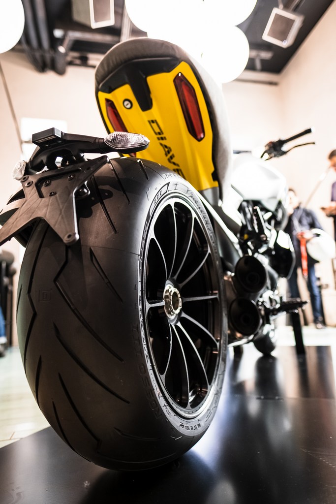 ducati diavel 1260 s materico 9