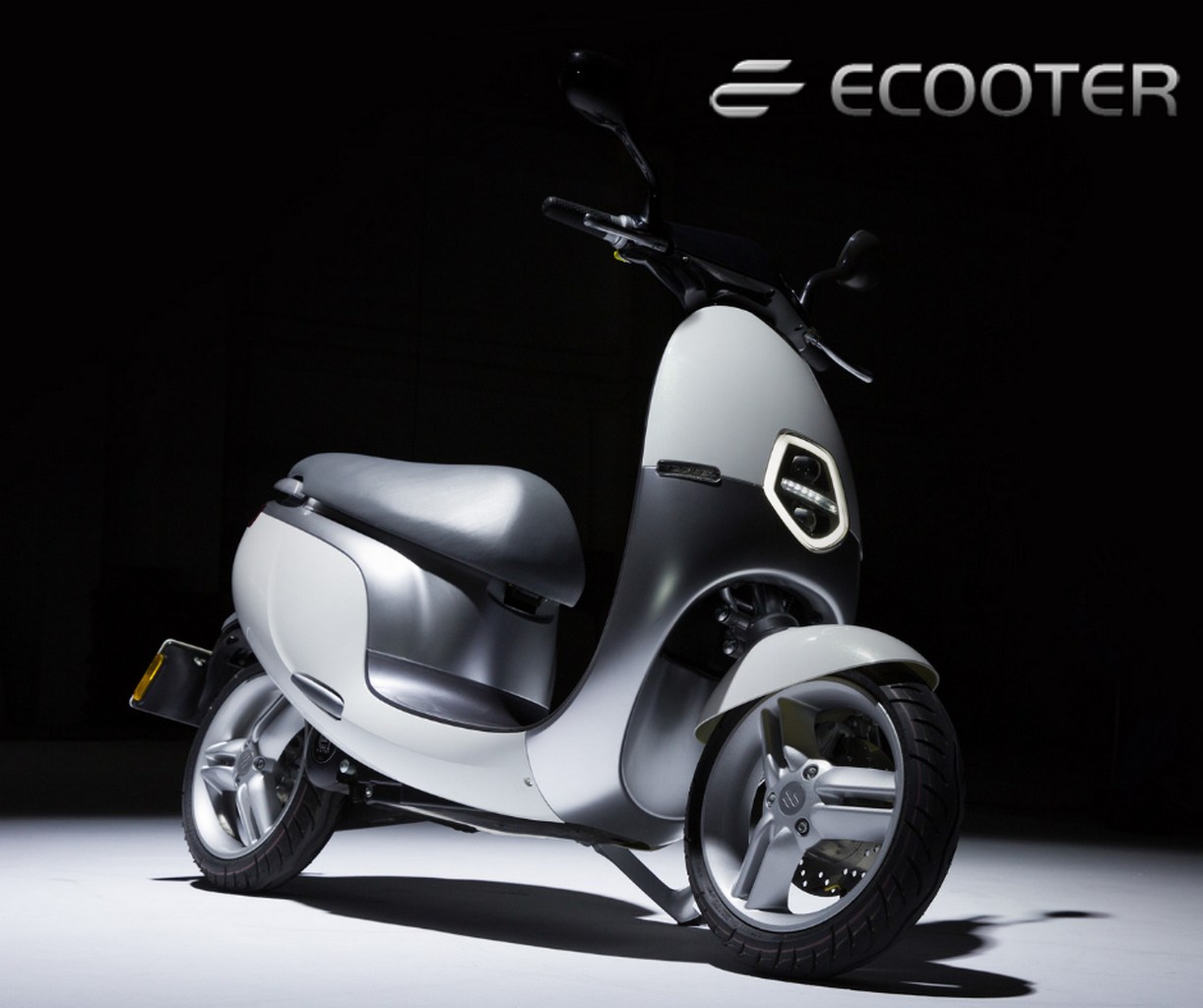 Ηλεκτρικό scooter της Εcooter από τη Motoway