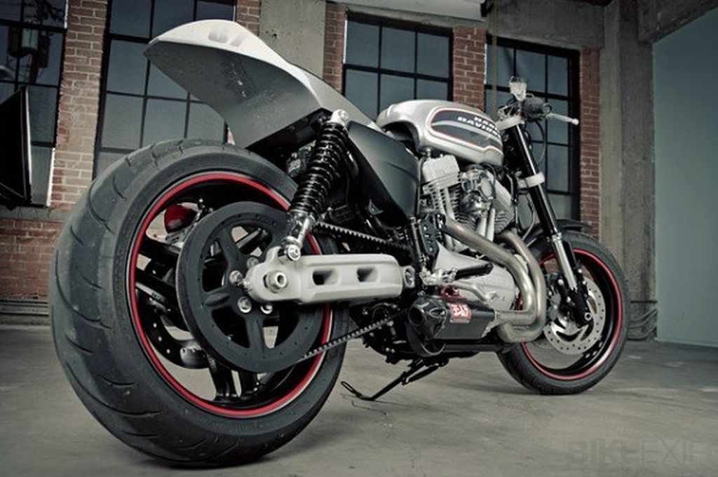 Harley Davidson Custom made – Jason Wonder