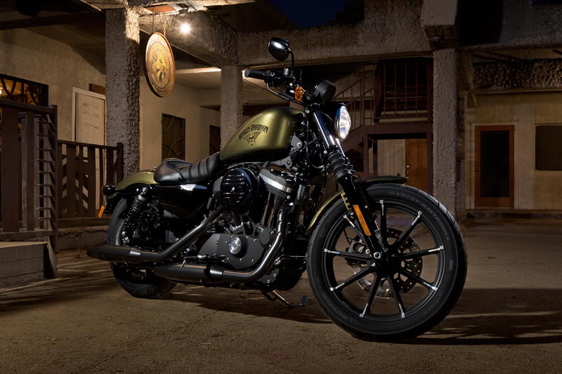 Harley-Davidson DarkCustom μοντέλα 2016
