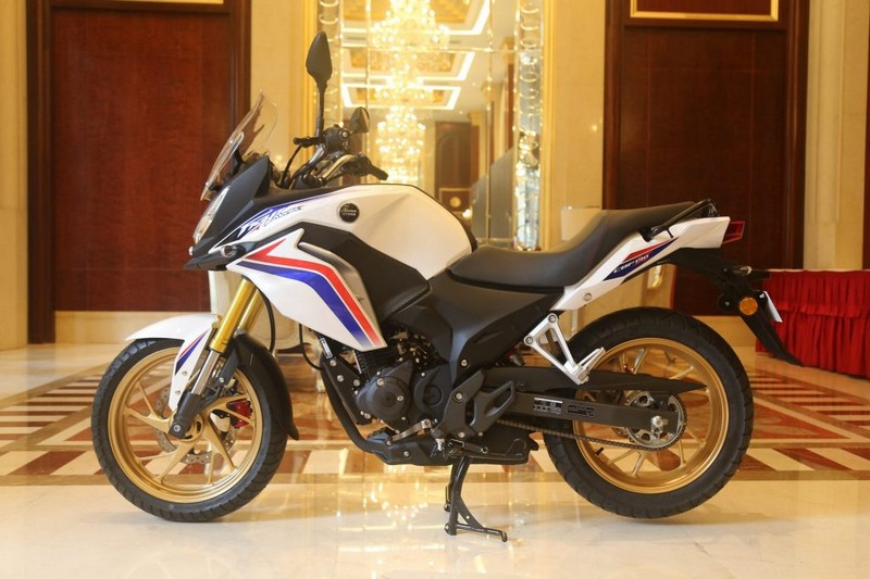 Honda CBF190X 2017