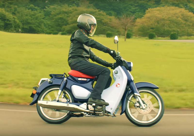 Honda Super Cub C125 2018 - Video
