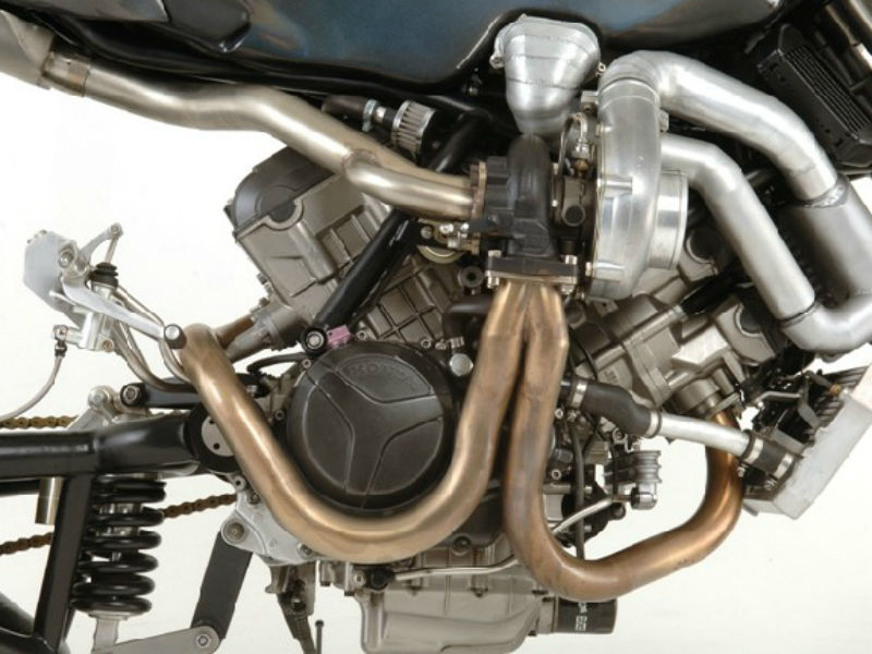 Honda – Eπίσημη επιβεβαίωση του V2 turbo μοντέλου!