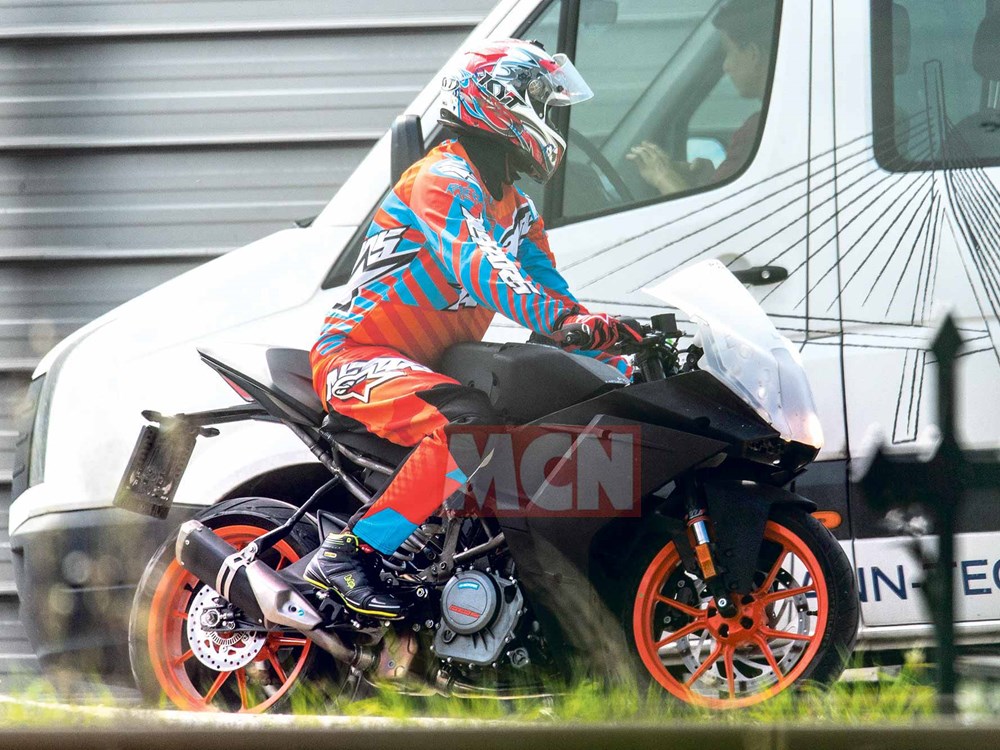 KTM RC 390 2020 - Spy Pics