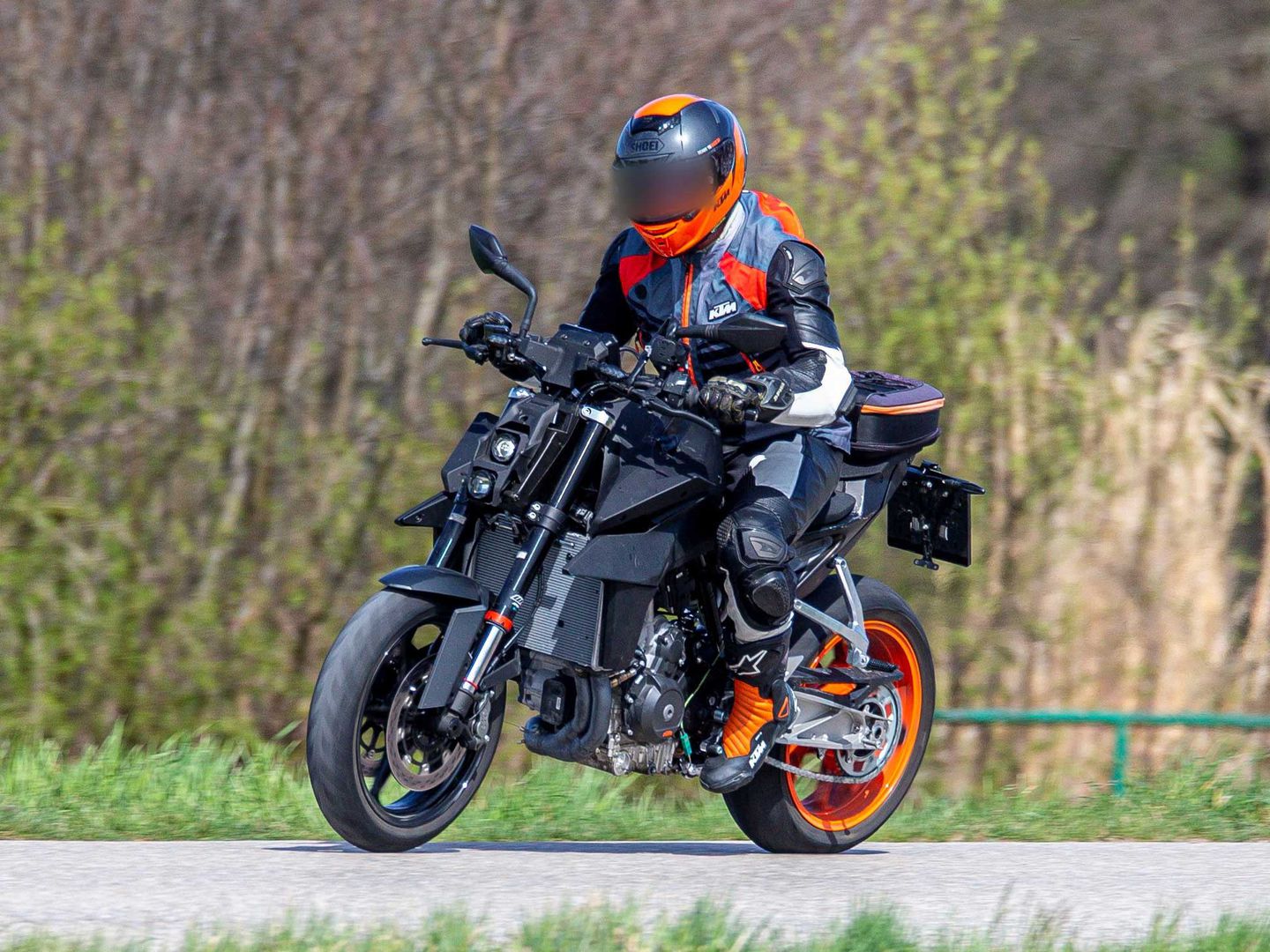 ktm 990 duke spy 1
