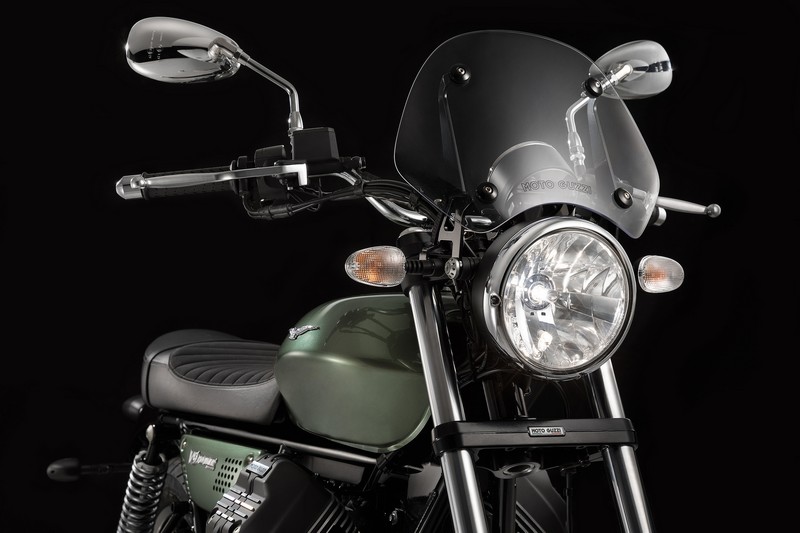 moto guzzi v9 roamer 2018 11