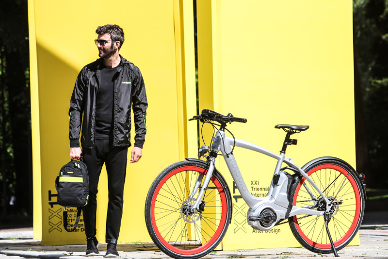 Piaggio: Γνωρίστε τον κόσμο του Wi-Bike