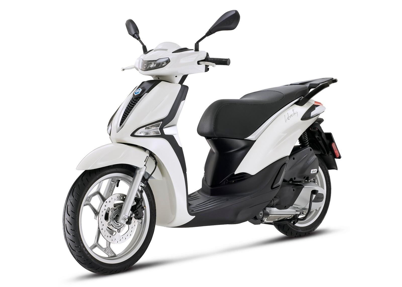 Piaggio Liberty 125 Bianco Luna 3 4 ant sx