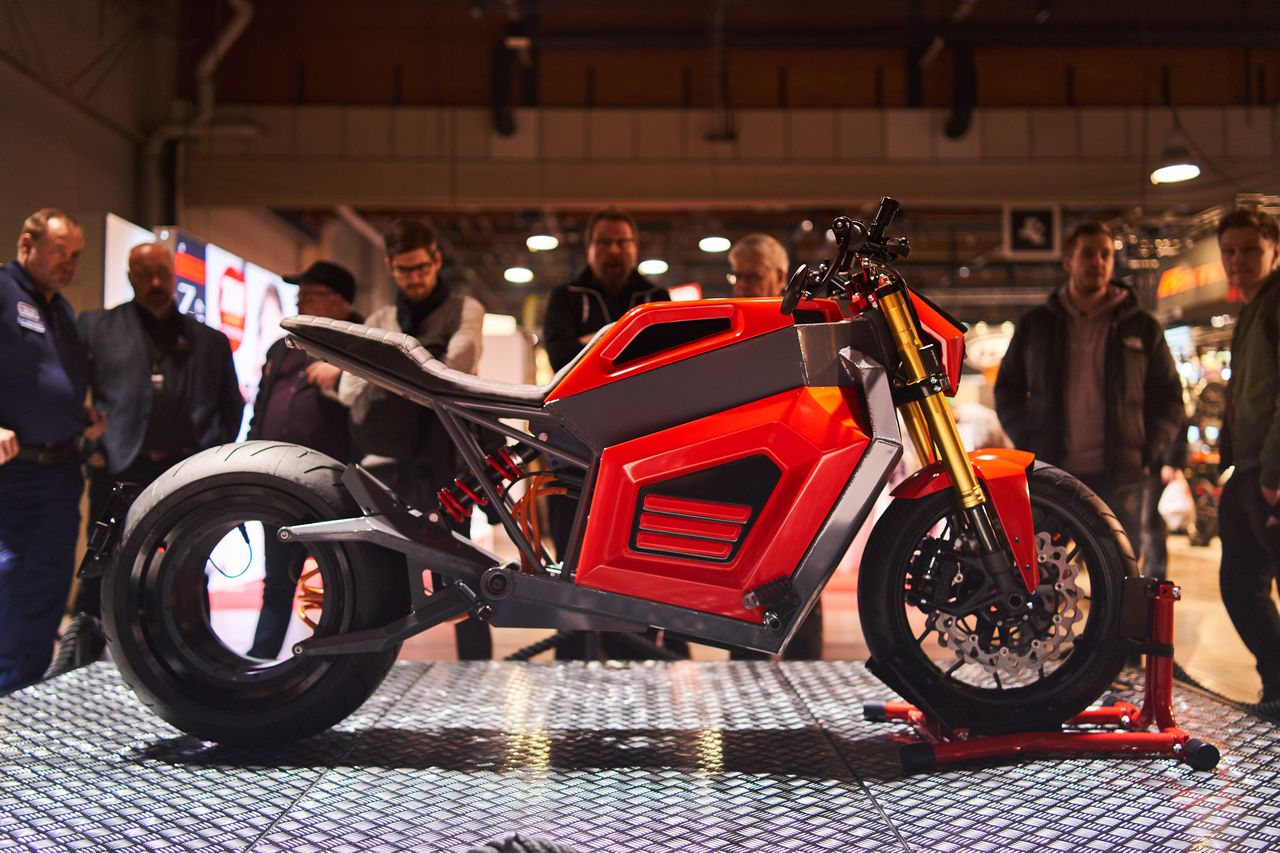 Mp19 MotorcycleFair 02