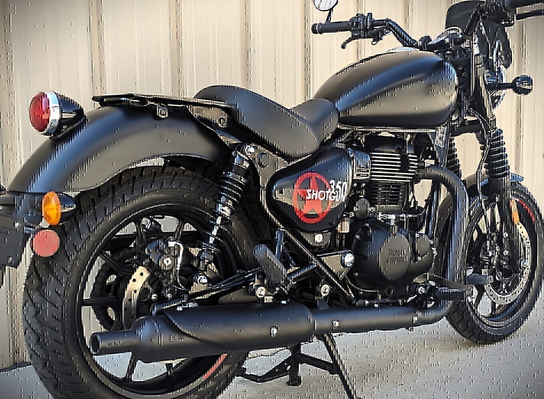 re shotgun 350 custom 6