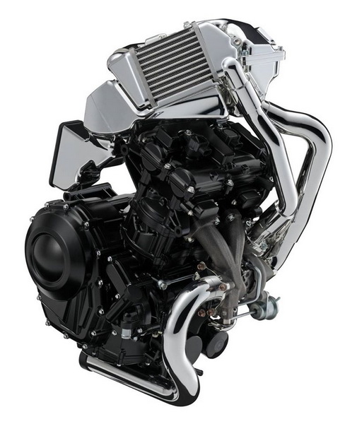Suzuki δικύλινδρος κινητήρας με turbo!