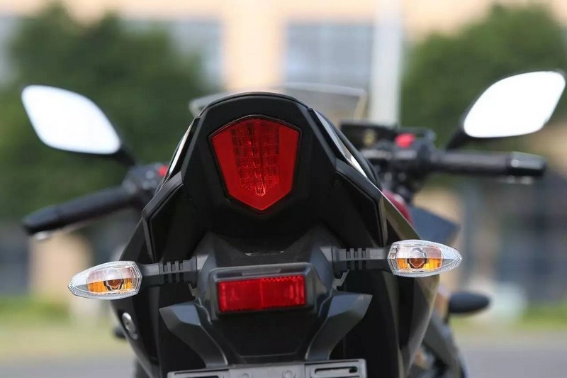 suzuki gsx250r 13