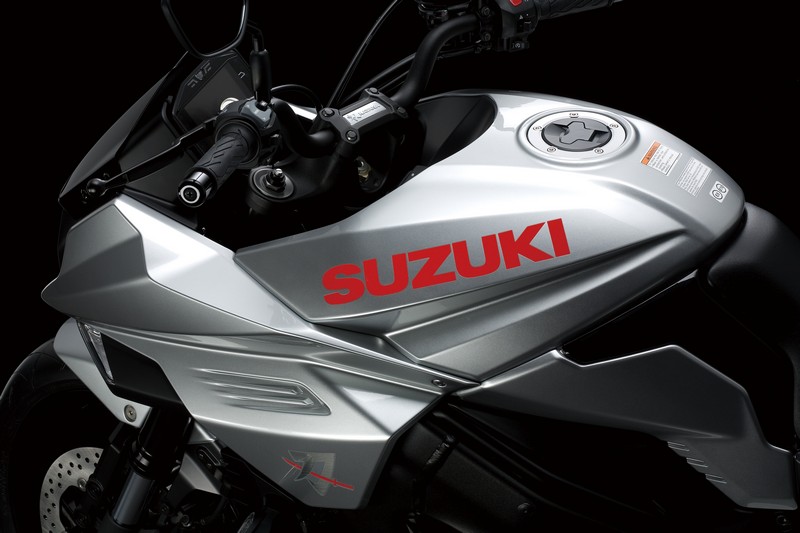 katana m0 fuel tank