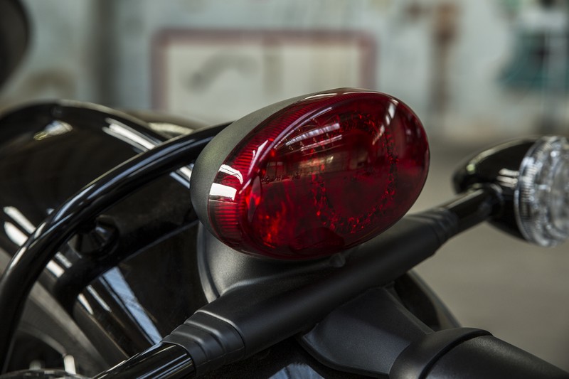 triumph bobber dt 13