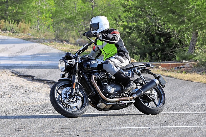 Triumph Speed Twin 2019 – Spy pics