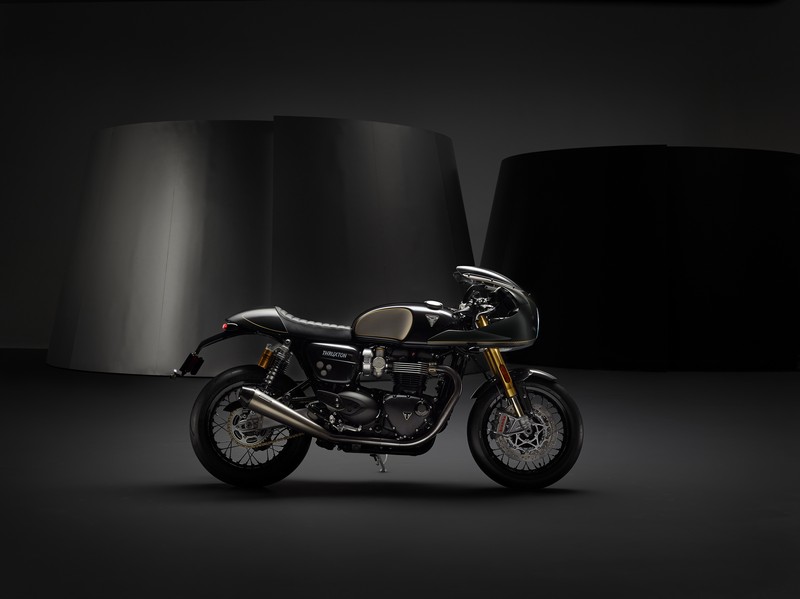 ThruxtonTFC Hero1