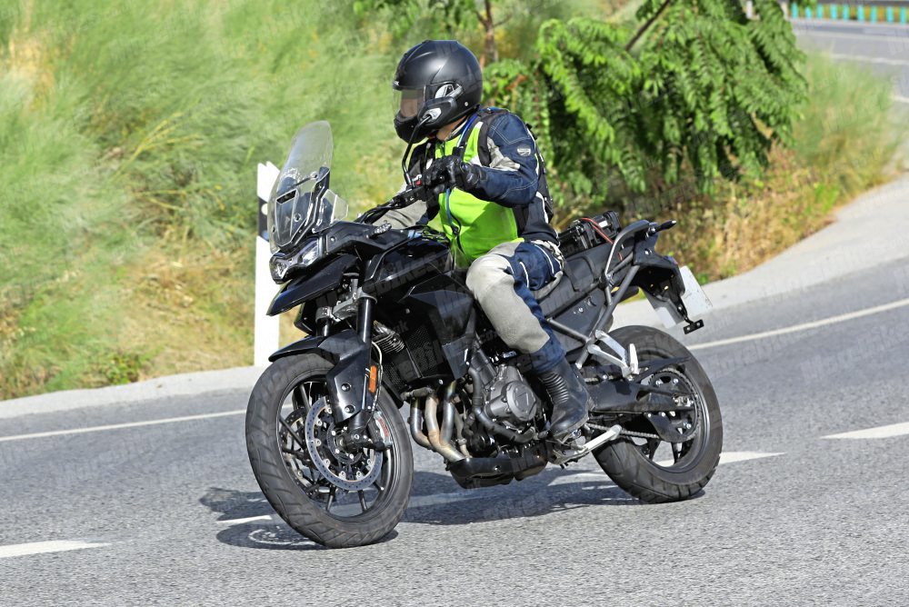 Tiger 800 XR SB12542