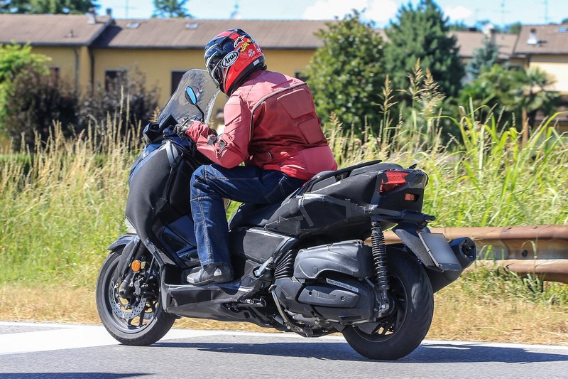 Yamaha XMax 400 004