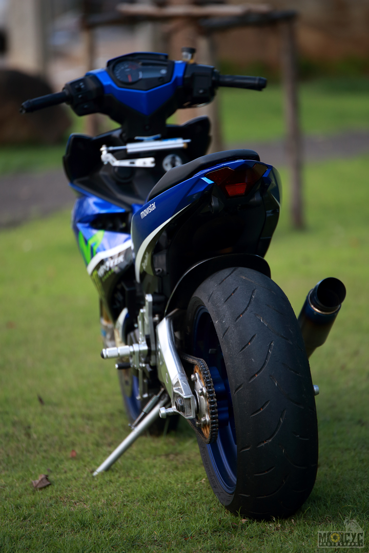yamaha y15zr aprilia rsv modifikasi 9