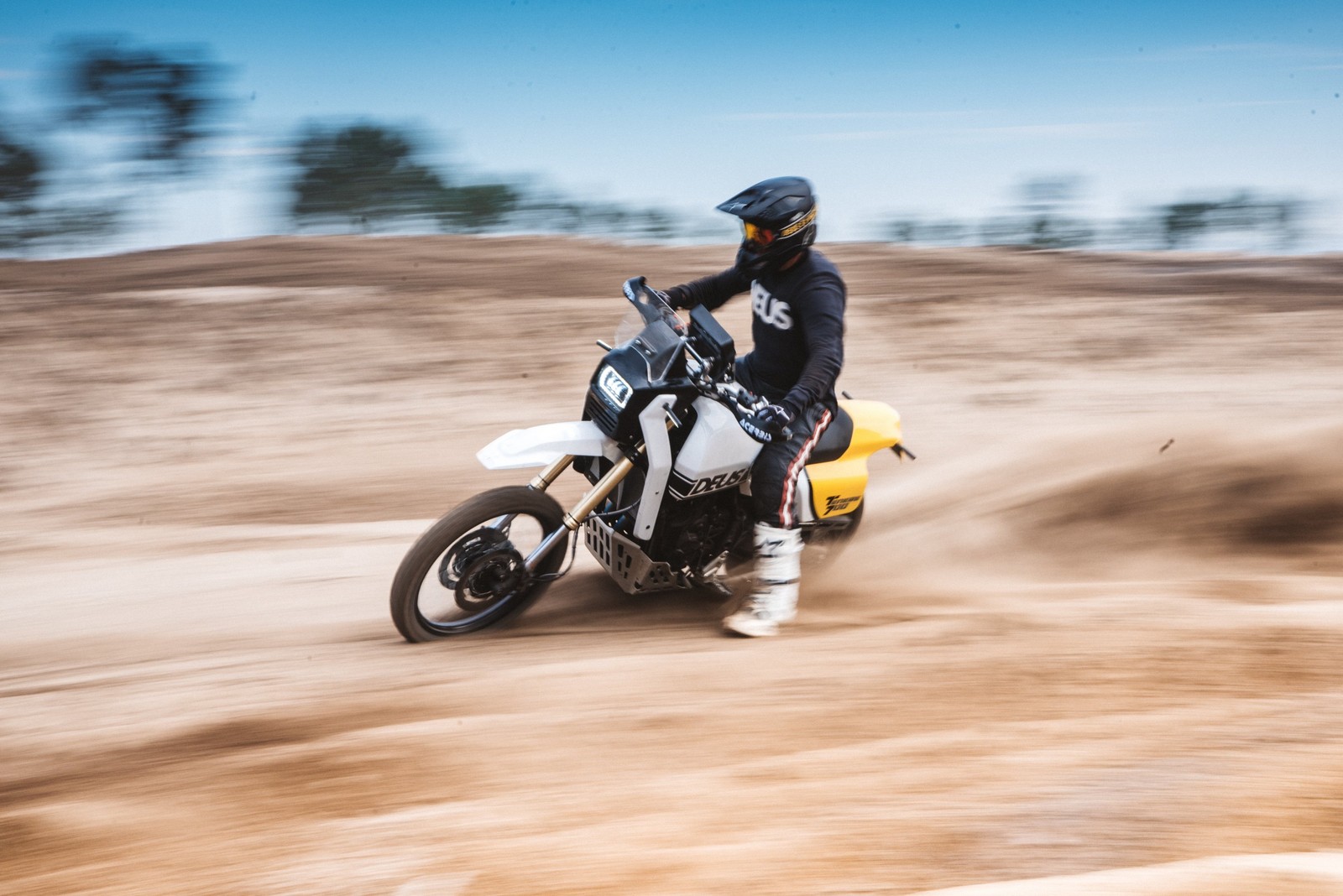deus tenere 2