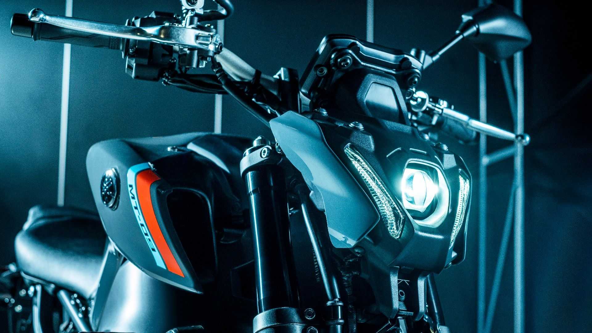 yamaha mt 09 2021 diarroi foto 5