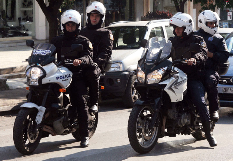 Πυροβόλησαν αναβάτη για να του πάρουν τη μοτοσυκλέτα!