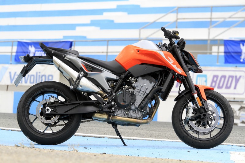 ktm 790 duke event serres 1