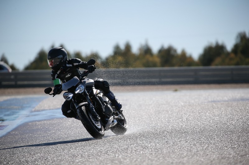 06008 MICHELIN Road5 Sevilla