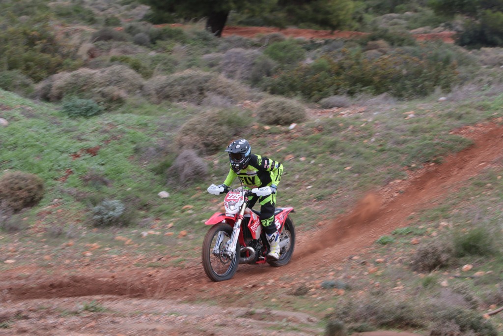 ohlins xalkida 2018 17