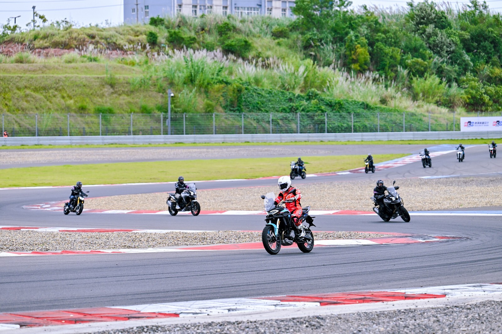 circuit f2