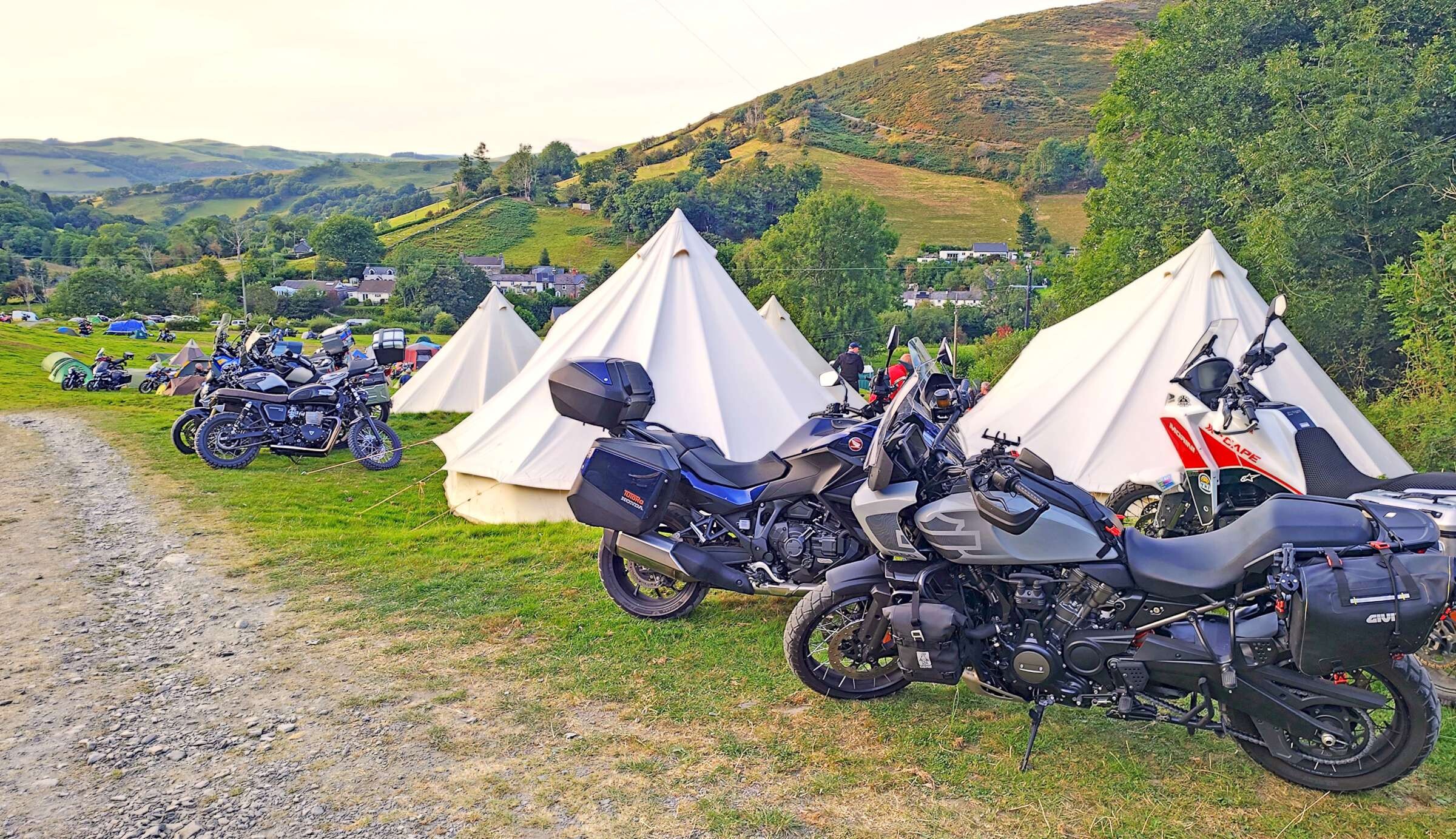 ADV GATHERING 3