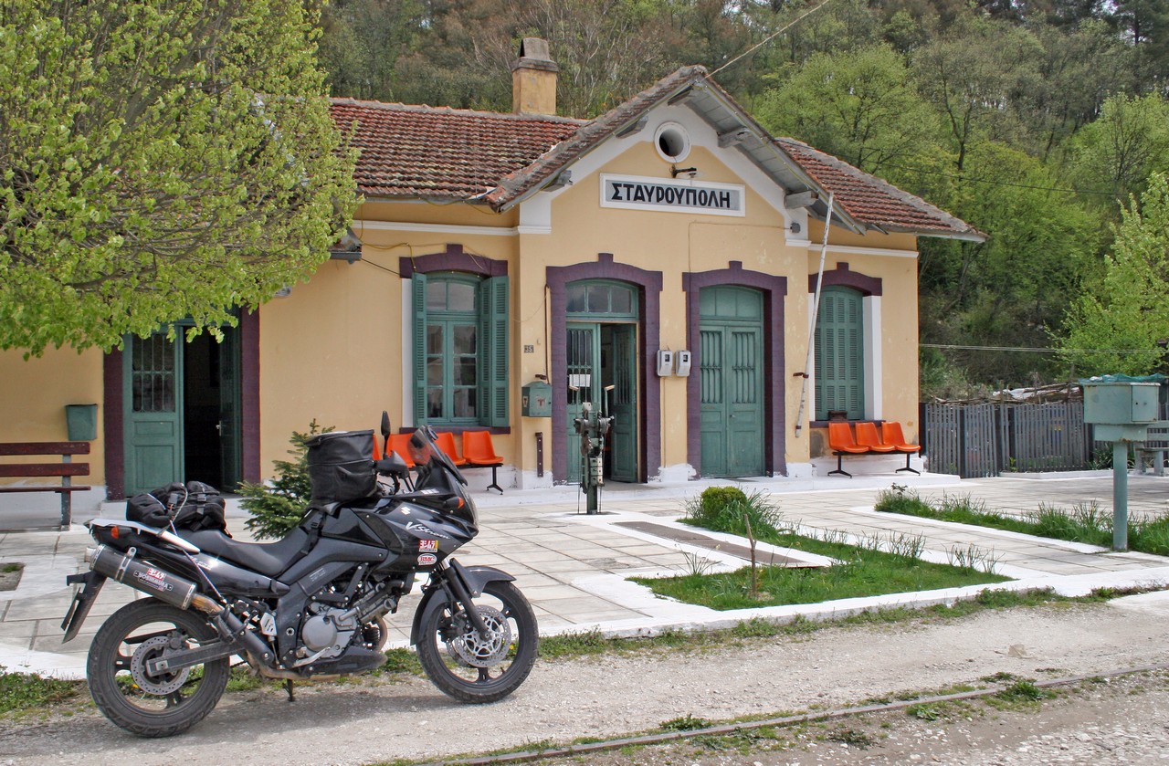 stavroupoli 4
