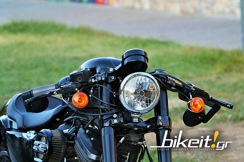harley davidson roadster cafe racer37