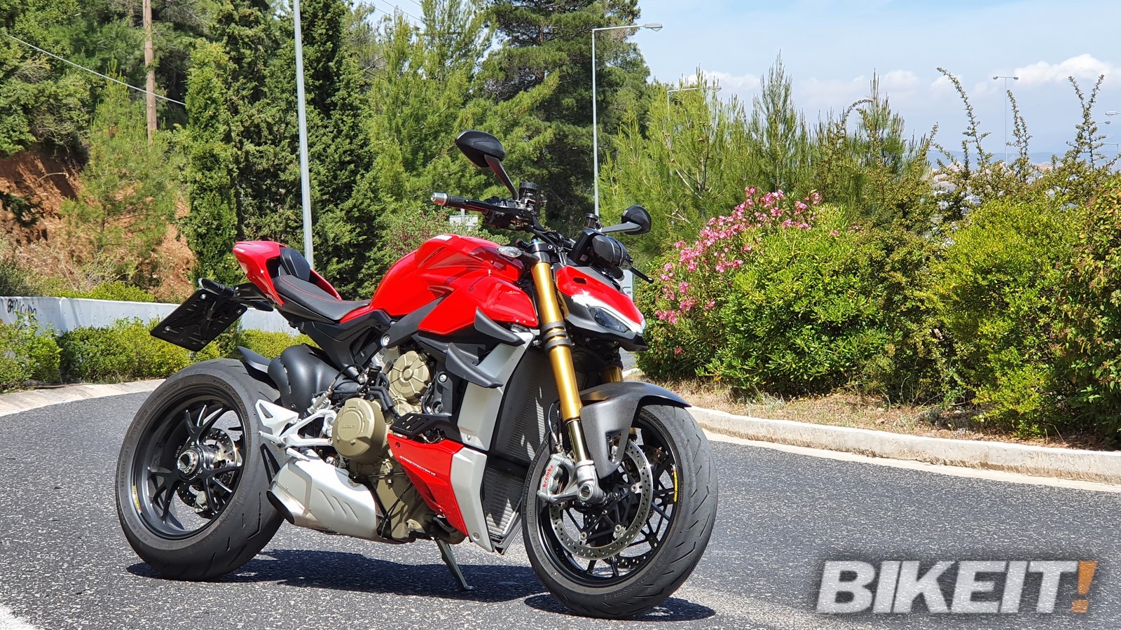ducati streetfighter v4 s test bikeitgr 23