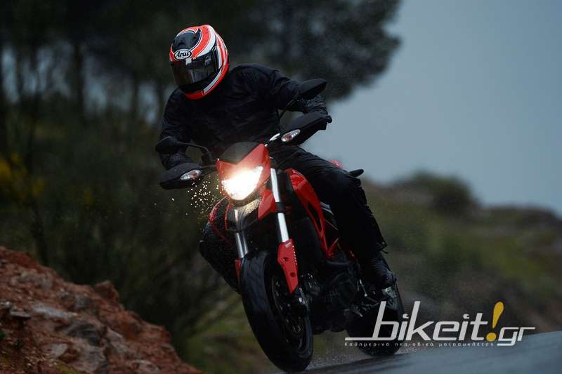 Πρώτο test – Ducati Hypermotard 820 2013
